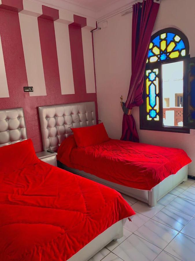 Hotel Sevilla Chefchaouen Buitenkant foto